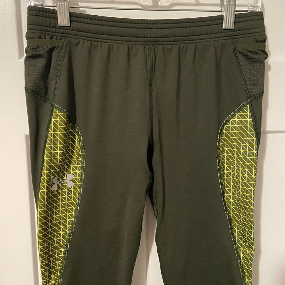 Under Armour Compression Pants   - Picture 4 of 6